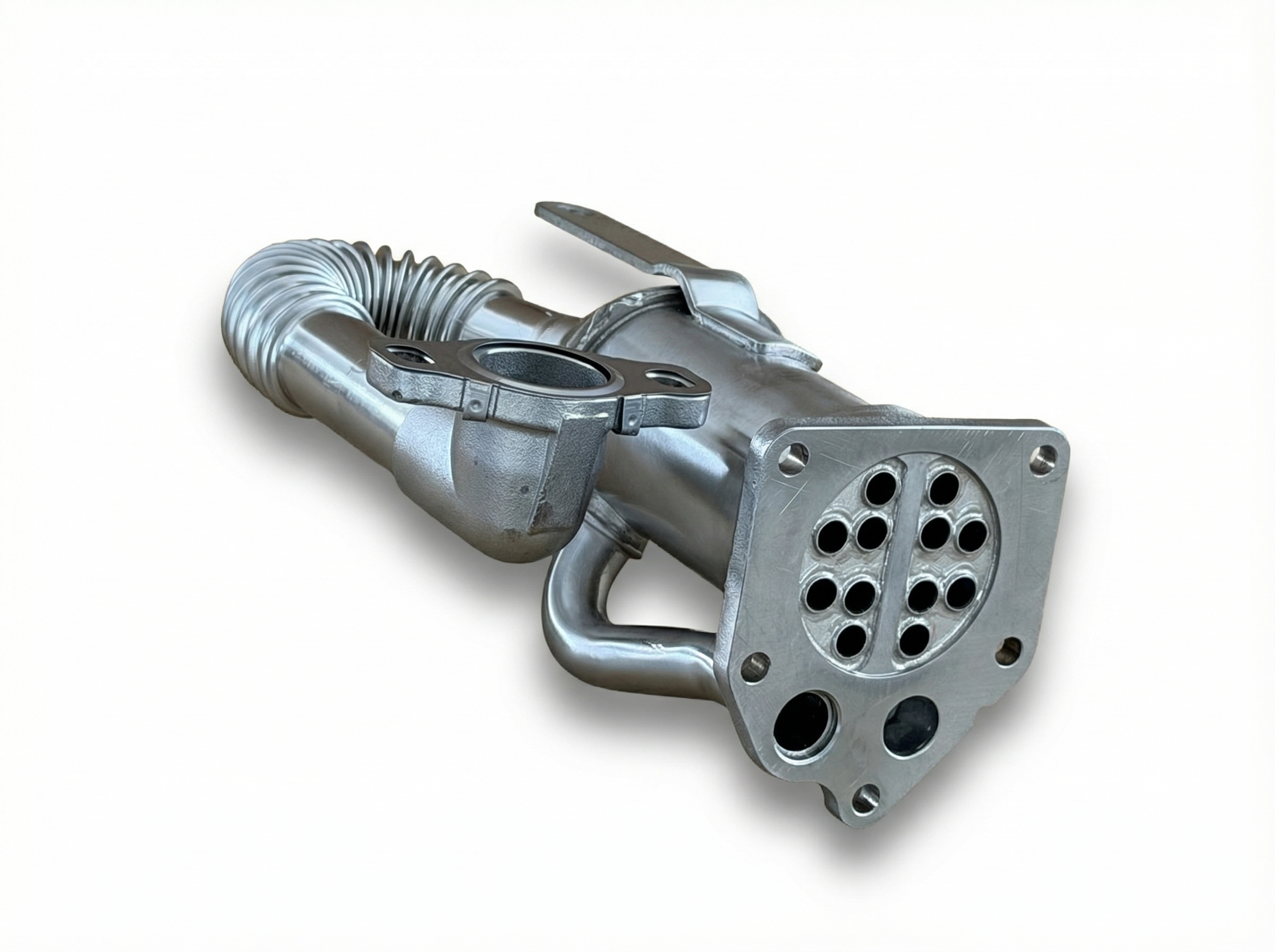 Renault 147350718R Renault 2.3L dCi M9T EGR Cooler - Side View