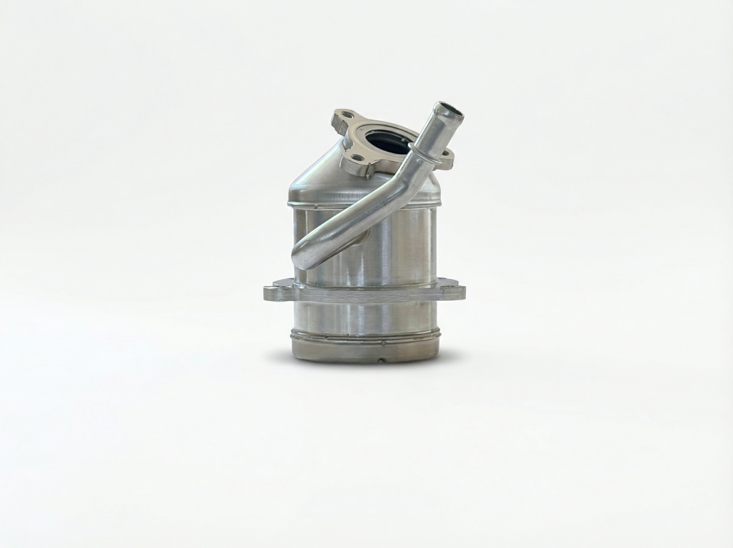 Renault/Dacia 147359823R Renault/Dacia 1.5 dCi EGR Cooler - Angle View