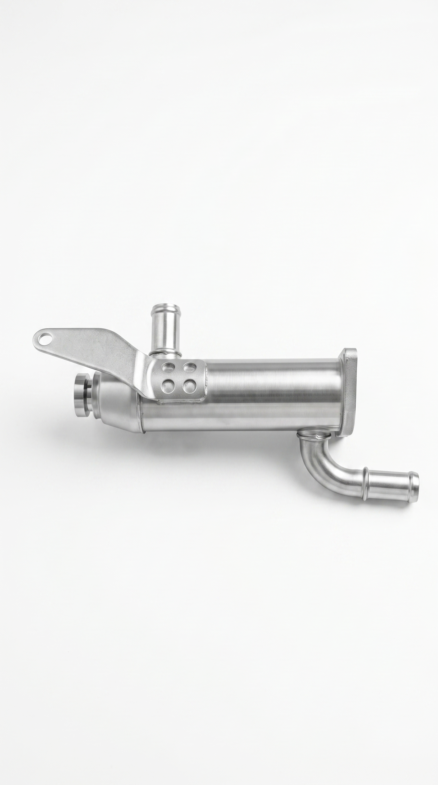 Land Rover 1336562 Land Rover TDV6 2.7 EGR Cooler - Angle View