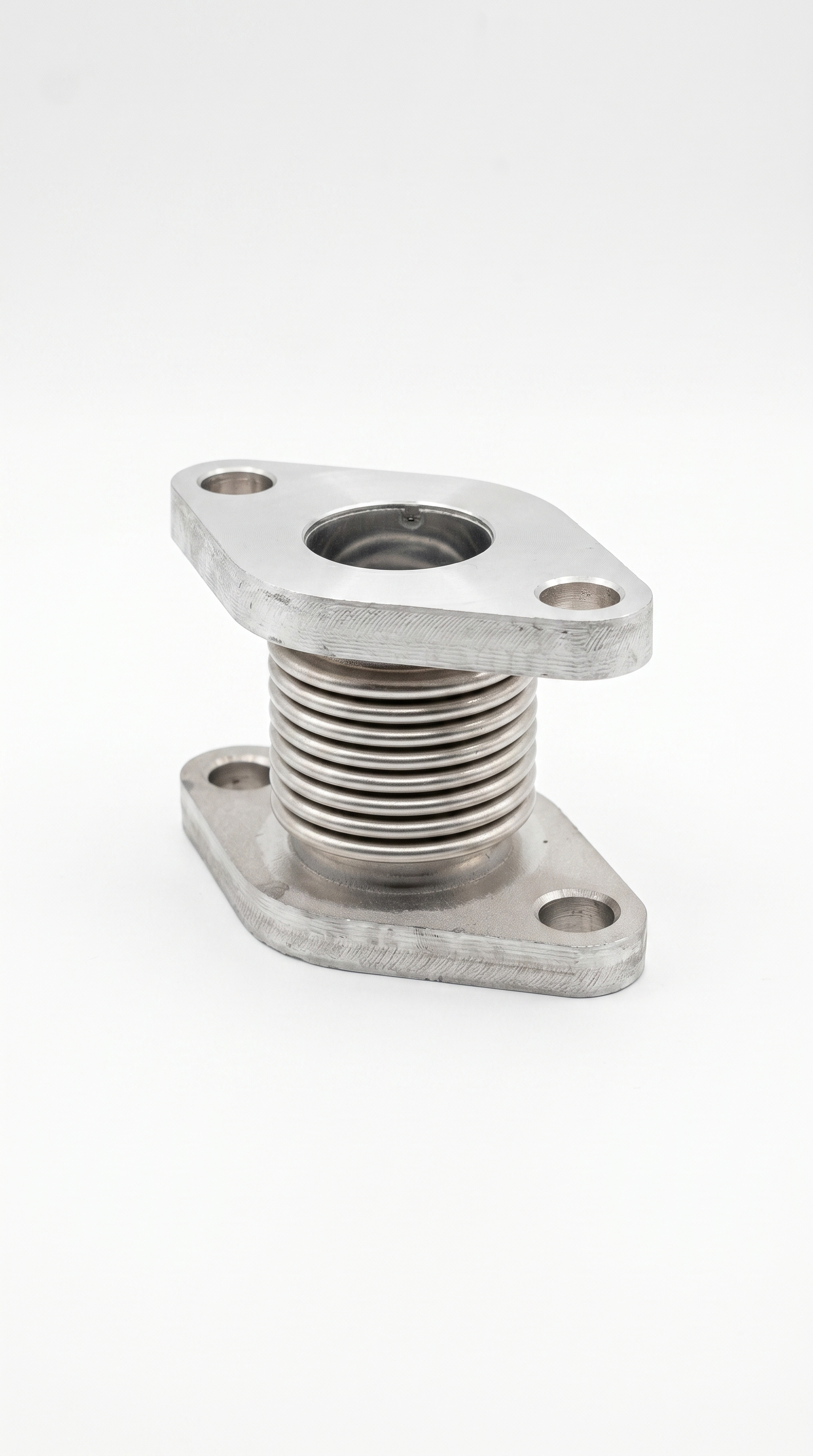 Iveco 504155826 Iveco Cursor 8 EGR Cooler 504155826 - Side View