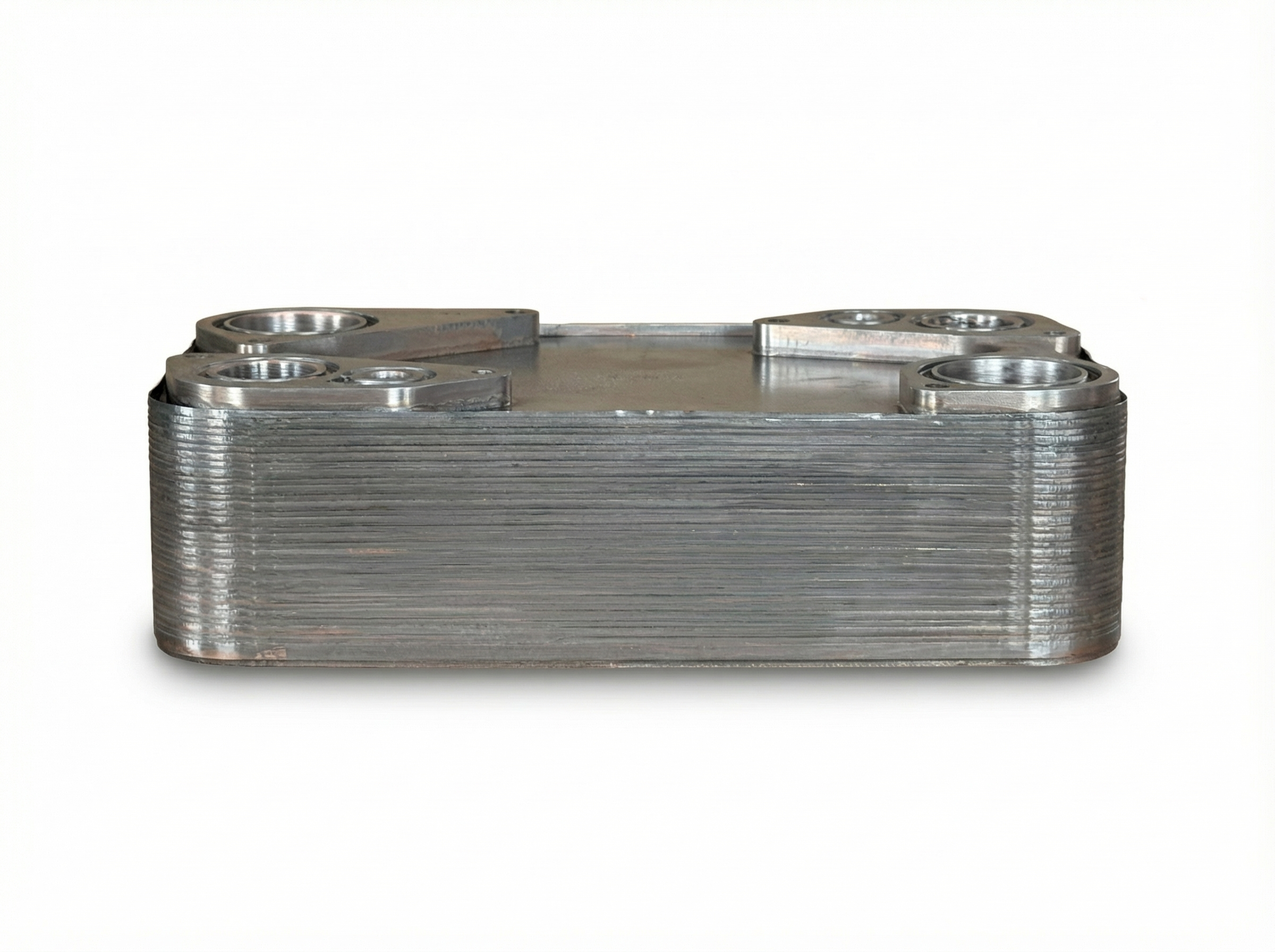 Volvo 22439157 Volvo D11/D13 10.8L/12.8L Oil Cooler - Angle View