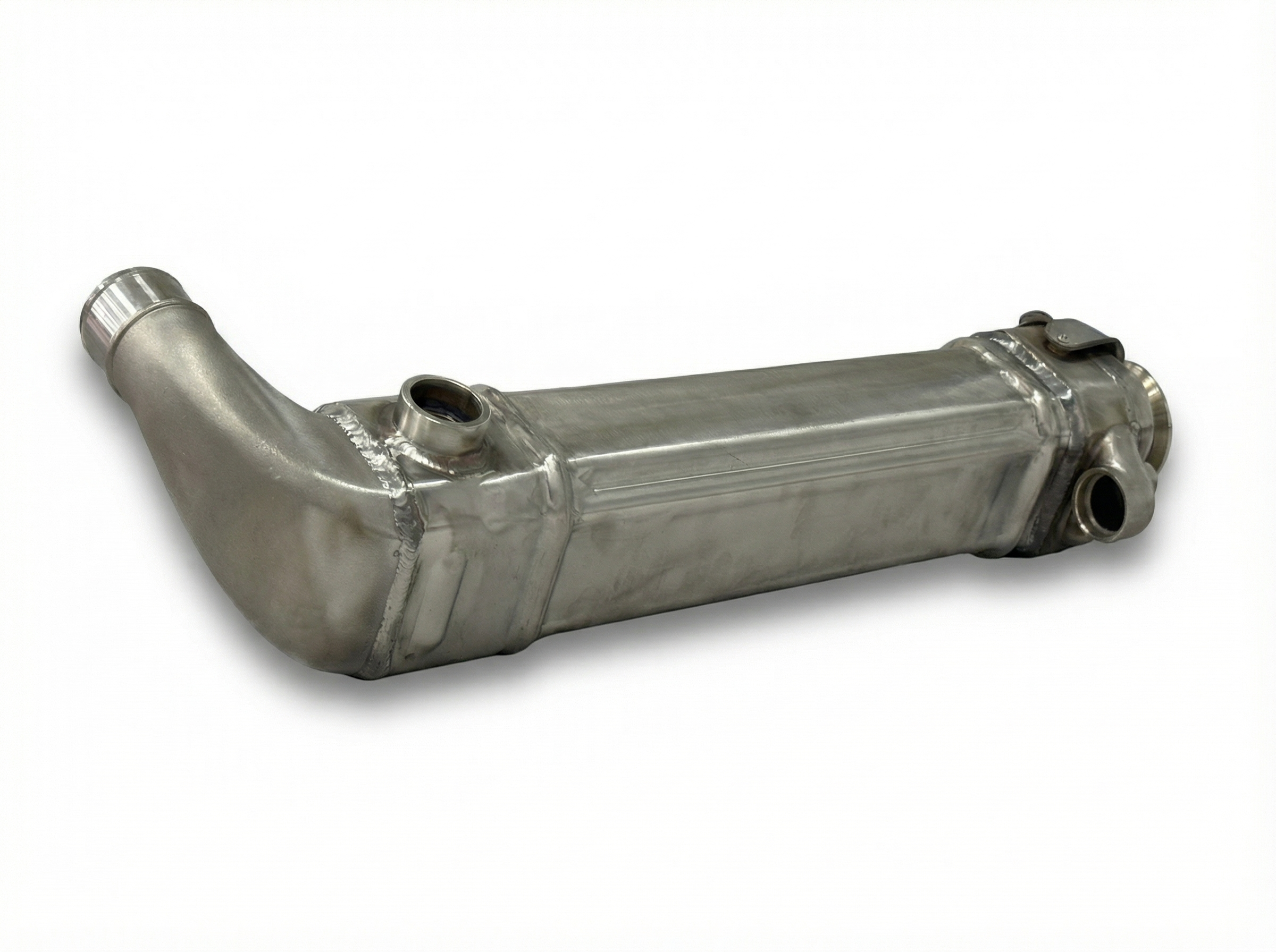 Mercedes-Benz A4701400675 Mercedes-Benz OM471 EGR Cooler - Angle View